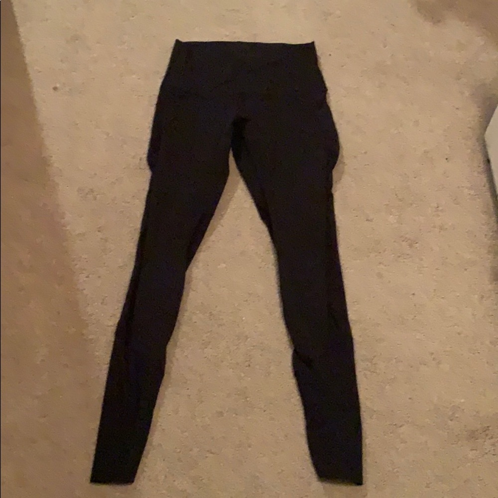 Black high waisted lululemon leggings
